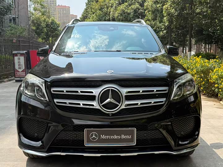 Mercedes-Benz GLS 2018 GLS 400 4 MATIC — фото 37