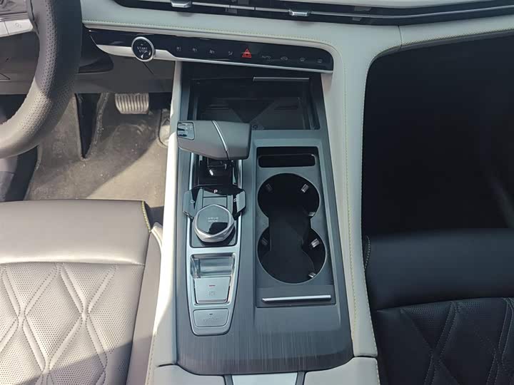 Changan CS75 PLUS 2023 1.5 T ATPremium — фото 14
