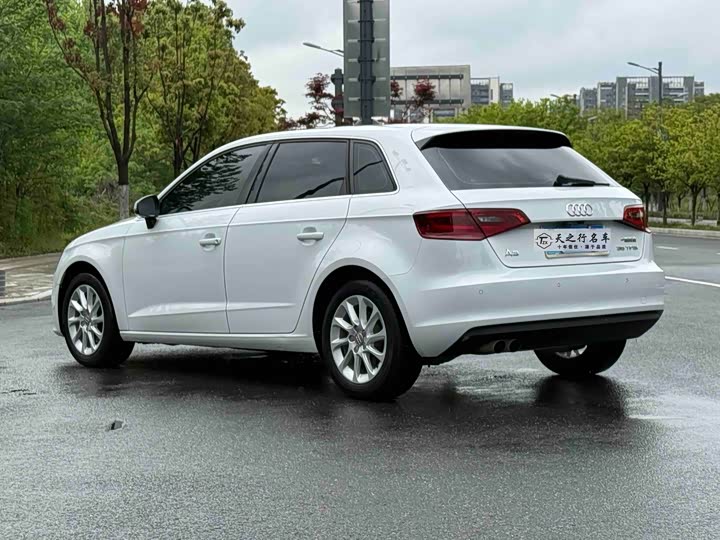 Audi A3 2016 Sportback 35 TFSI — фото 13
