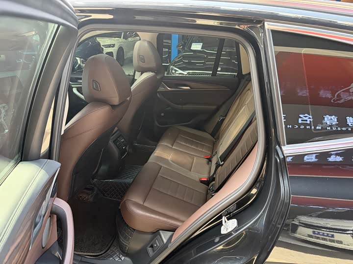 BMW X3 2021 x Drive 28i — фото 8