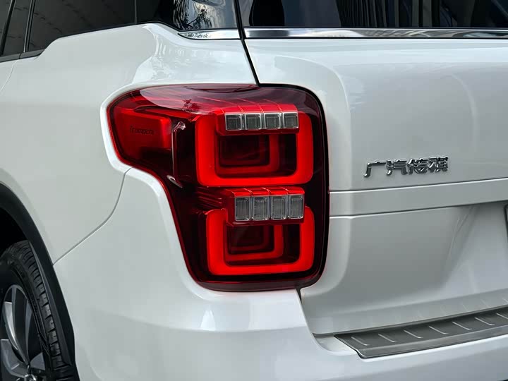 Trumpchi GS8 2017 320 T 2 WD ( ) — фото 25