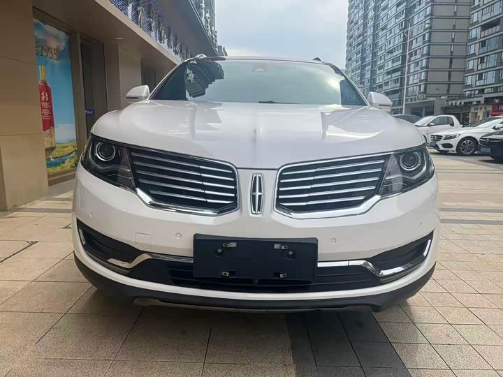 Lincoln MKX 2015 2.0 T 4 WD — фото 2