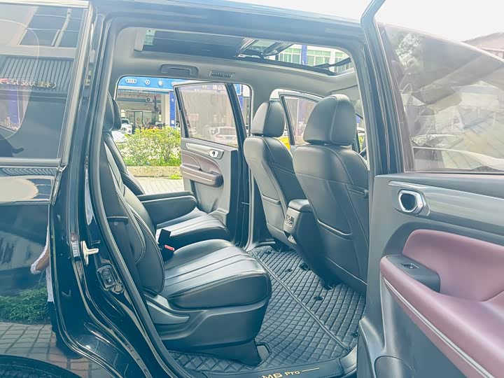 Trumpchi M6 2021 270 T DCT ( ) — фото 6