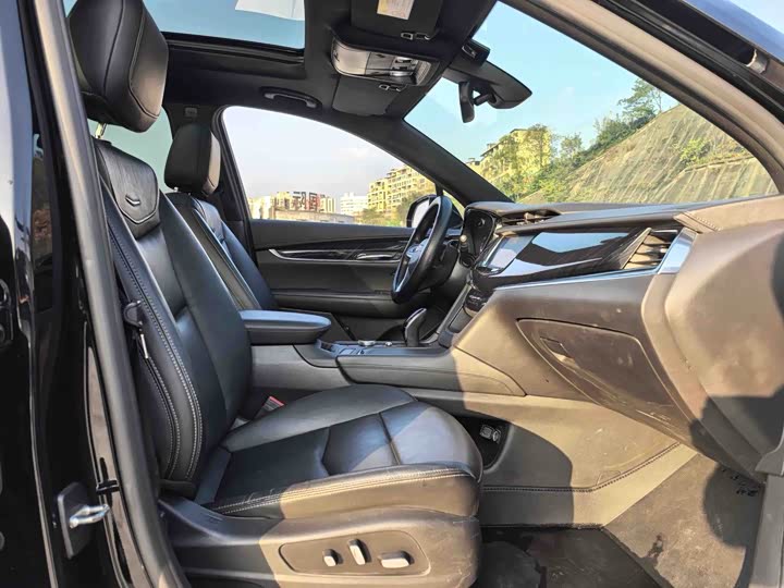 Cadillac XT6 2021 28 T 4 WDLuxury — фото 14