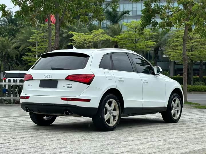 Audi Q5 2015 40 TFSI Comfort — фото 6