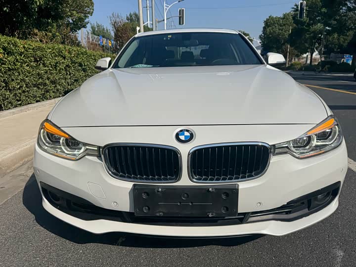 BMW 3 Series 320i стиль — фото 2