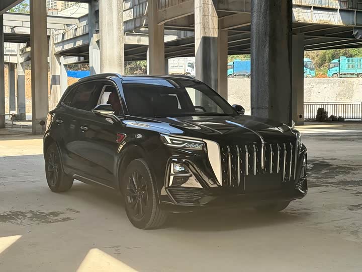 Hongqi HS5 2023 2.0 T Pro — фото 3
