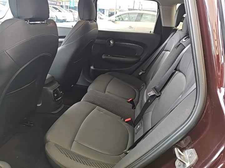 MINI Clubman — фото 17