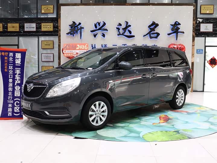 Buick GL 8 2018 28 T Comfort VI