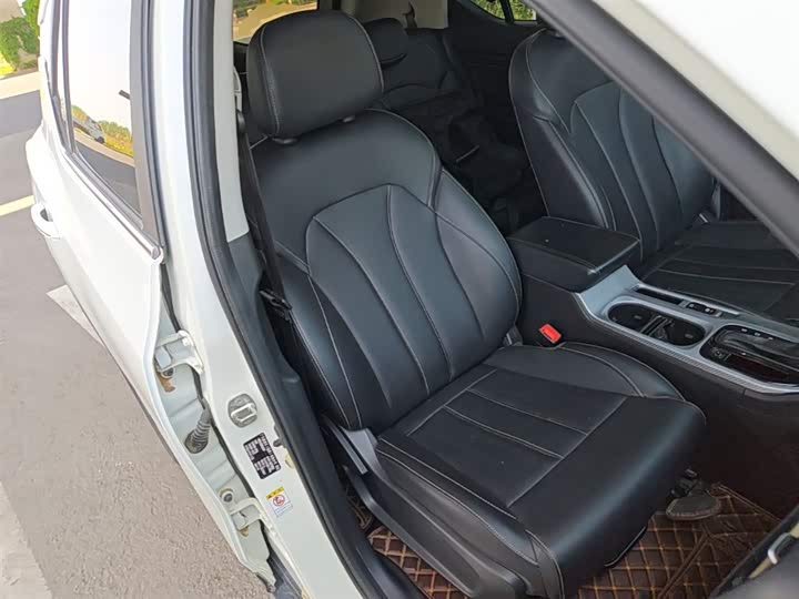 Trumpchi GS3 2021 POWER 270 T AT — фото 25