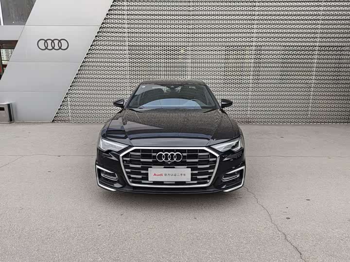Audi A6L 2024 45 TFSI — фото 1