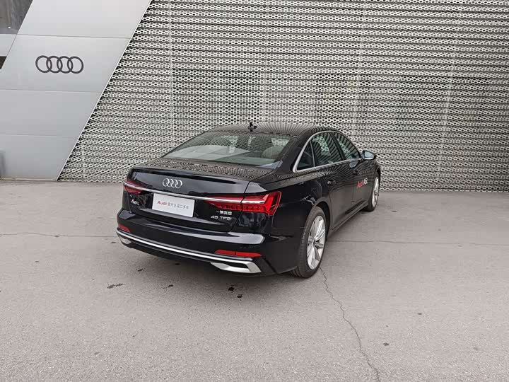 Audi A6L 2024 45 TFSI — фото 5