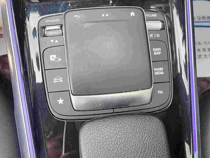 Mercedes-Benz GLB 2020 GLB 200 — фото 11