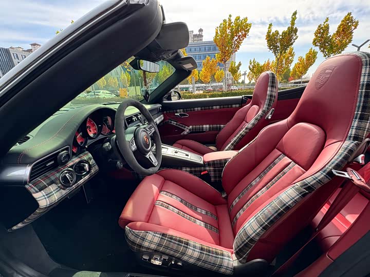 Porsche 911 2016 Turbo S Cabriolet 3.8 T — фото 5
