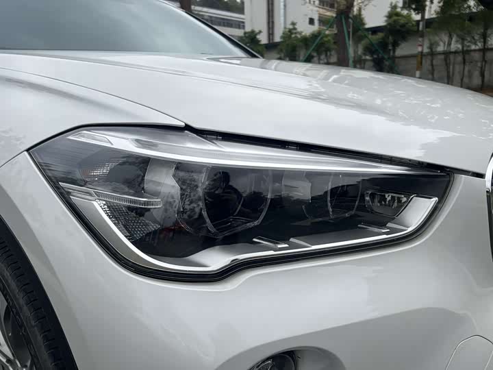 BMW X1 2018 s Drive 20 Li Leading — фото 10