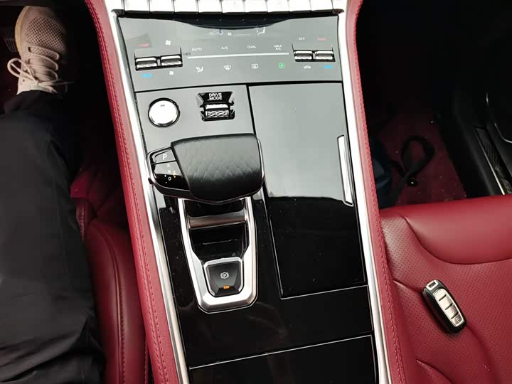 Changan CS85 COUPE 2019 1.5 T DCT VI — фото 10