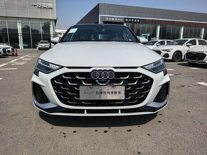 Audi A3 2025 Sportback 35 TFSI — фото 2