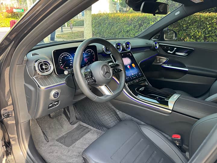 Mercedes-Benz C-Class 2025 C 260 L — фото 6