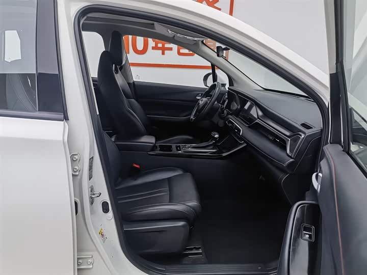Trumpchi GS4 2021 270 T AT — фото 23