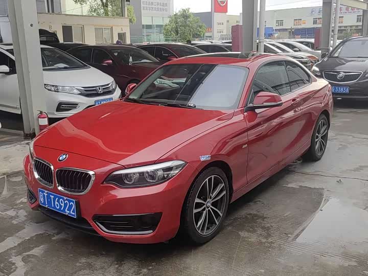 BMW 2-Series 2018 220i
