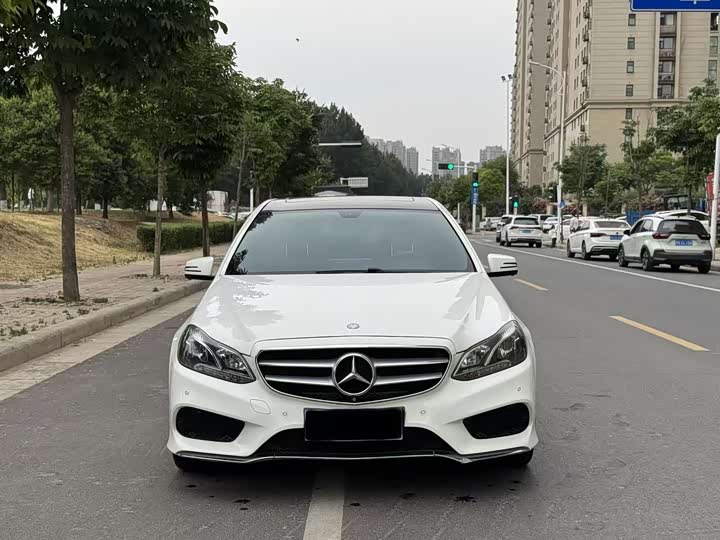 Mercedes-Benz E-Class 2015 E 260 L Sport — фото 1