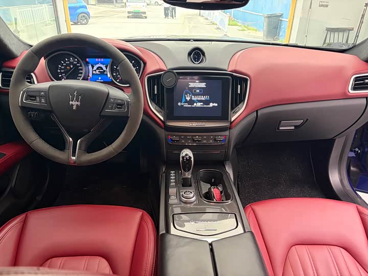 Maserati Ghibli 2017 3.0 T — фото 8
