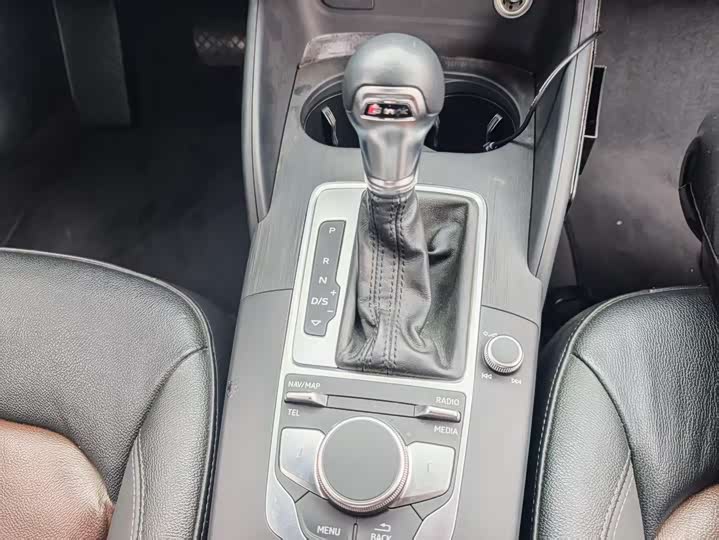Audi A3 2019 Limousine 35 TFSI V — фото 19