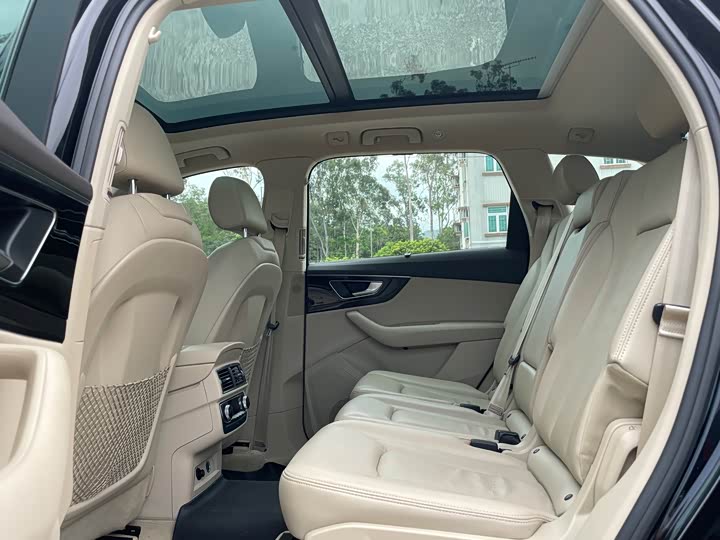 Audi Q7 2019 45 TFSI Comfort — фото 8