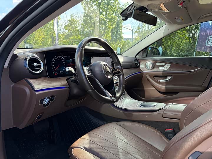 Mercedes-Benz E-Class E 300 L стиль — фото 4