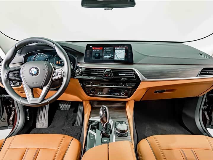 BMW 6-Series 2018 630i — фото 10