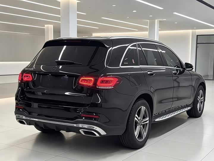 Mercedes-Benz GLC 2020 GLC 260 L 4 MATIC Luxury — фото 8