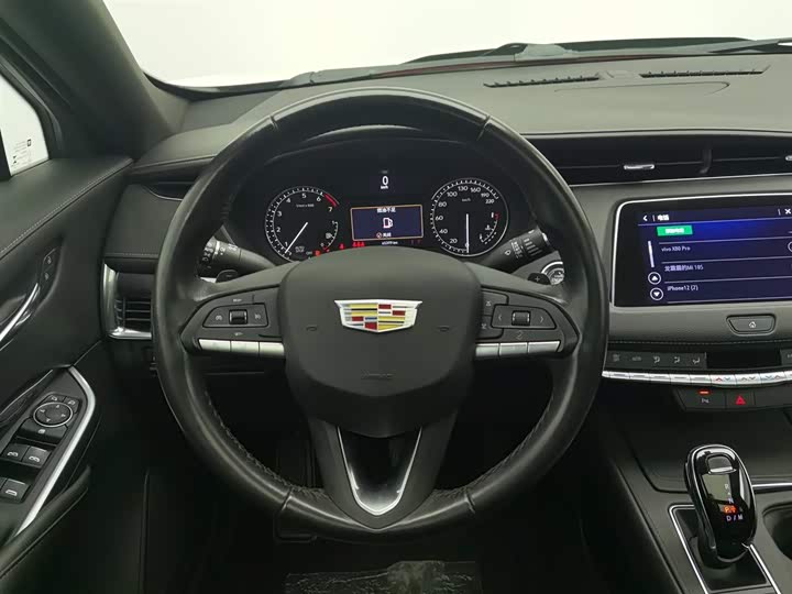Cadillac XT 4 2020 28 T 2 WD — фото 11