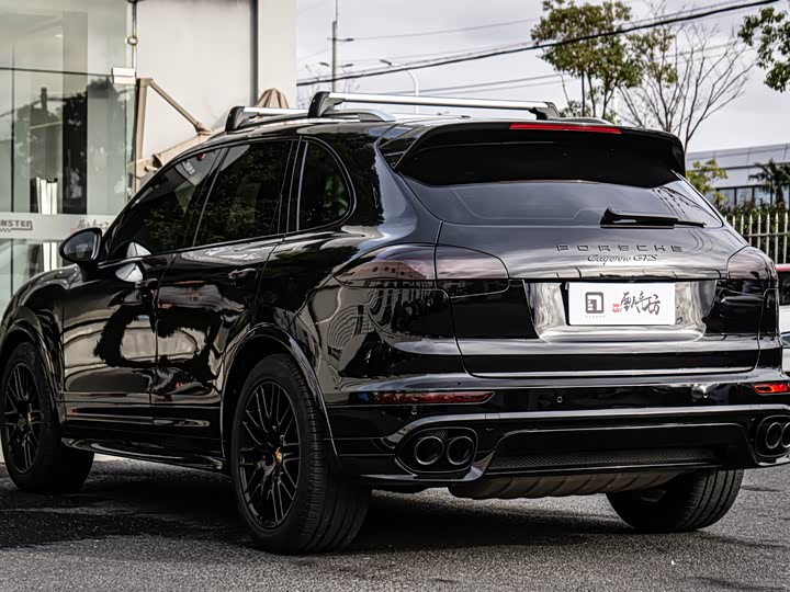Porsche Cayenne 2016 Cayenne GTS 3.6 T — фото 6