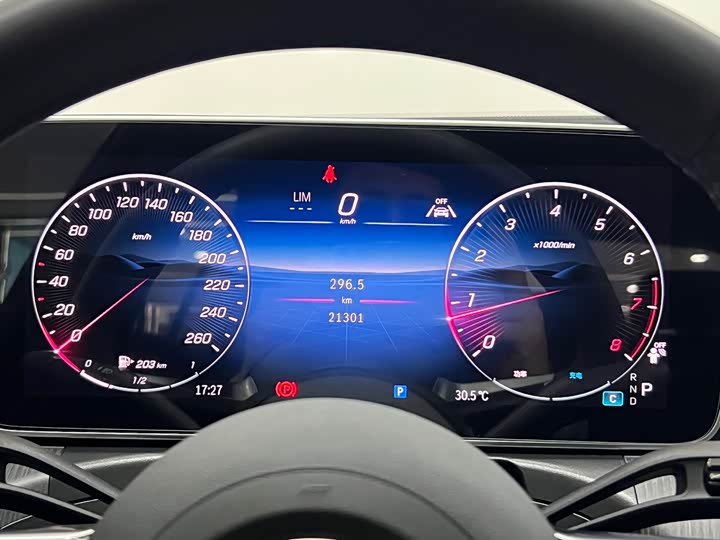 Mercedes-Benz C-Class 2025 C 200 L — фото 17