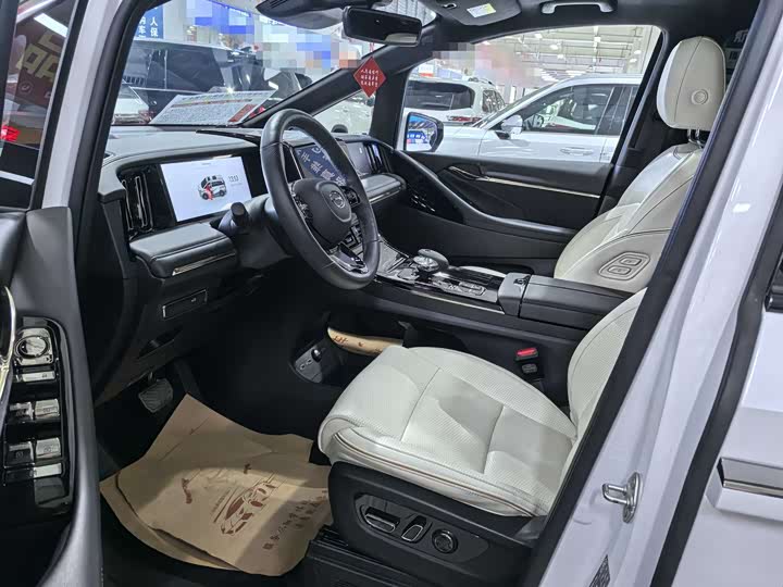 Trumpchi M8 2023 400 T — фото 7