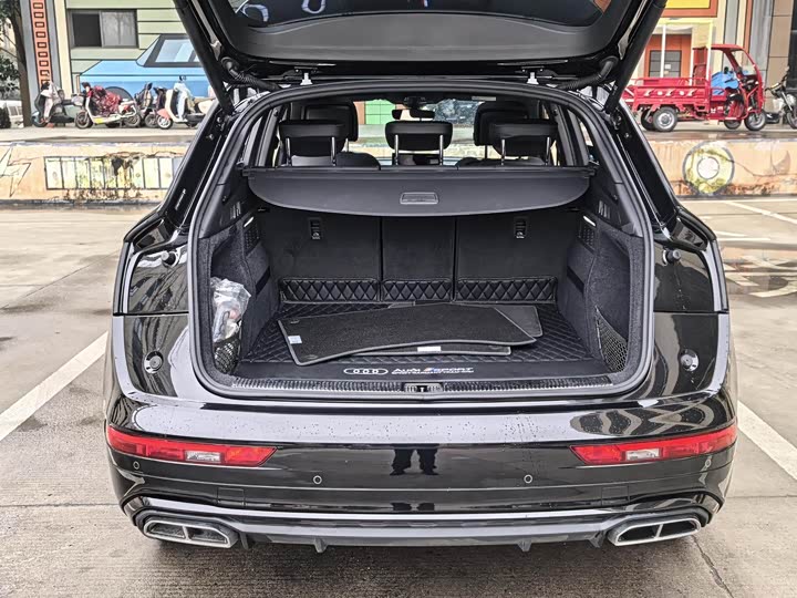 Audi Q5L 40T люкс-динамик — фото 9