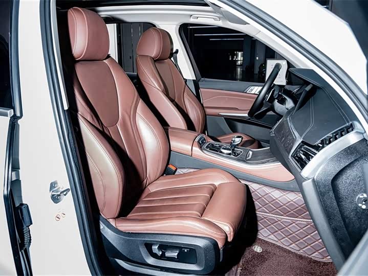BMW X5 2019 x Drive 30i M — фото 20