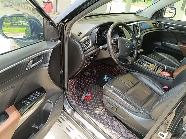 Trumpchi GS7 2017 280 T 2 WDLuxury — фото 16