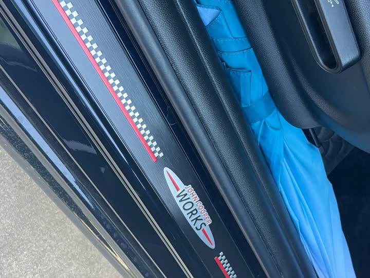 MINI Hatch — фото 16