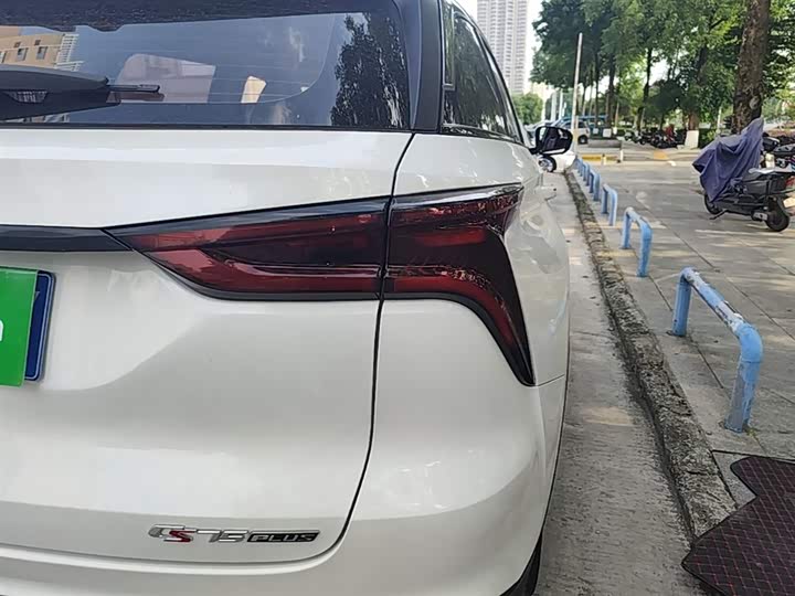 Changan CS75 PLUS 2022 1.5 T ATElite — фото 8