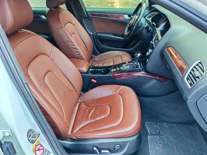 Audi A4L 2015 35 TFSI ATComfort — фото 12