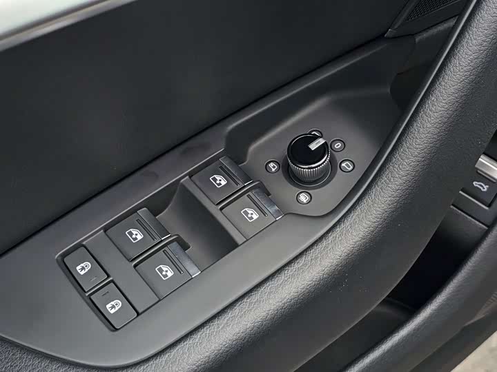 Audi A6L 2021 45 TFSI — фото 20