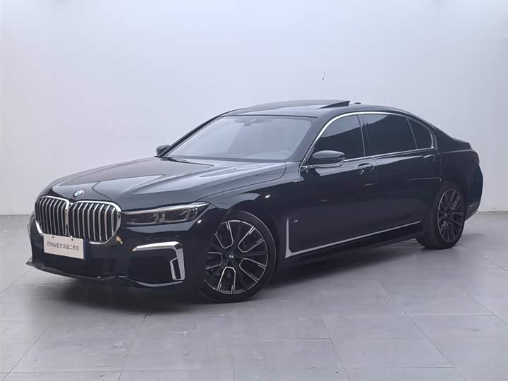 BMW 7-Series 2019 740 Li M