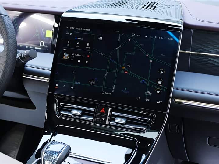 Trumpchi M8 2024 Hybrid — фото 21