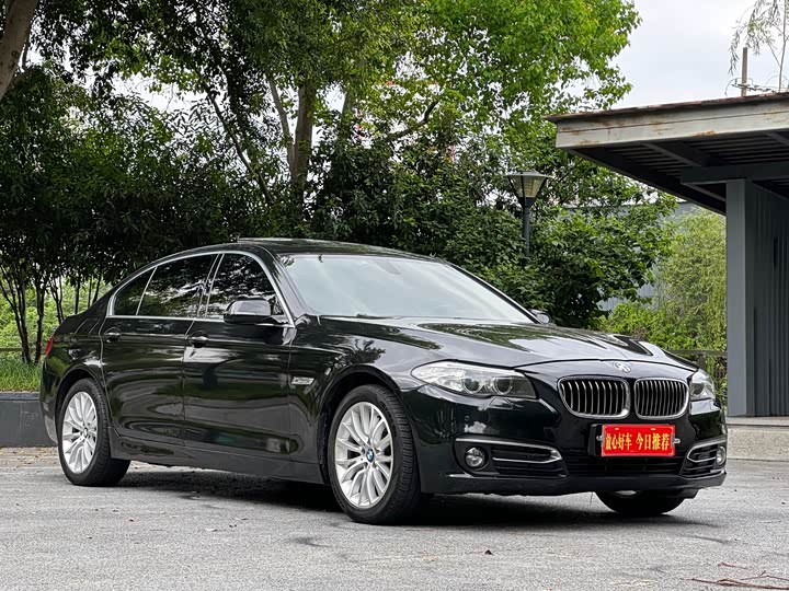BMW 5-Series 2017 525 Li