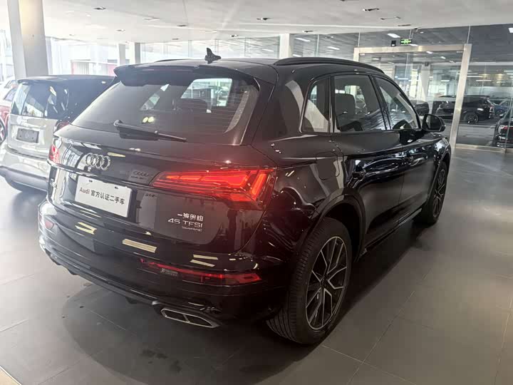 Audi Q5L 2024 45 TFSI — фото 5