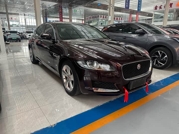 Jaguar XFL 2020 XFL 2.0 T P 200 2 WD — фото 3