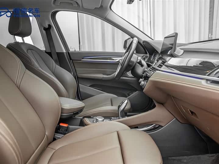 BMW X1 2021 x Drive 25 Li — фото 15