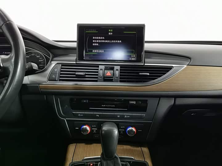 Audi A6L 2018 30 FSI — фото 12
