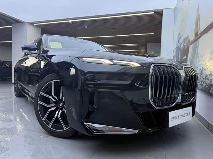 BMW 7 Series 735Li M спортпакет — фото 8